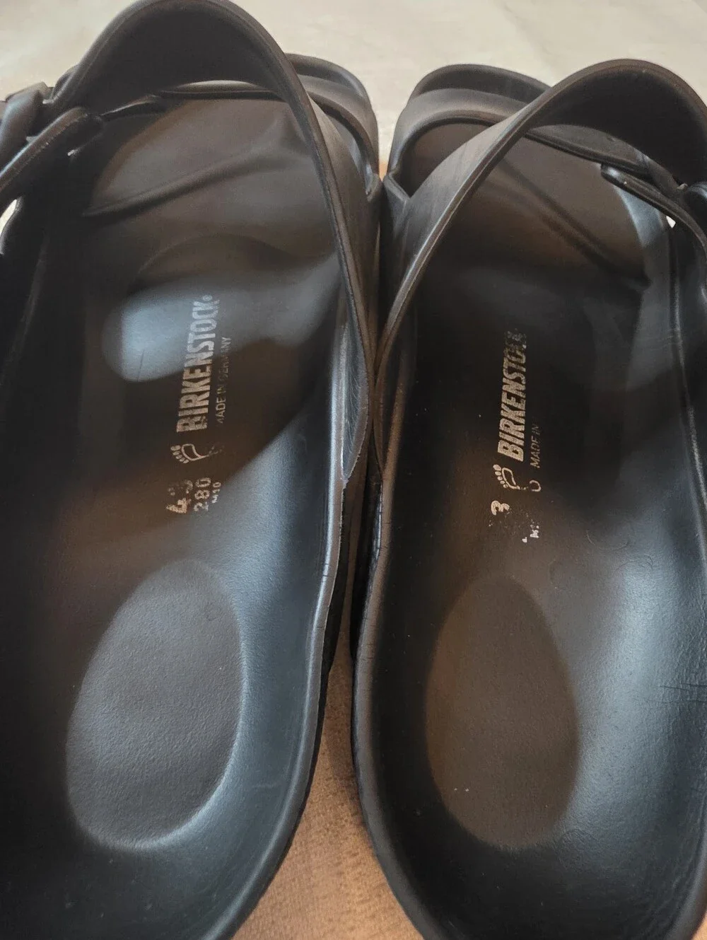 Birkenstock Arizona Essentials EVA Sandals Blacks Men's Size 10 Lightweight